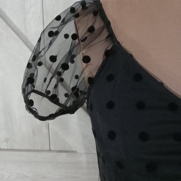 AMBIANCE-NWT Black Sheer Lace Polka Dot Puff Sleeve Elegant Mesh Top-Size-M - Picture 10 of 12